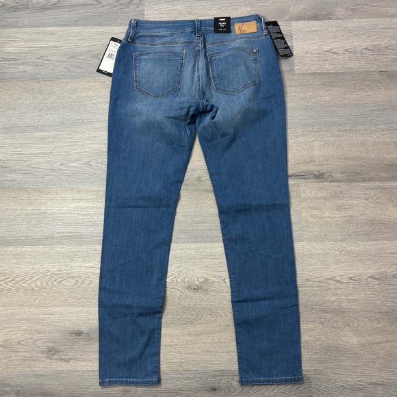 Mavi Alexa Mid Rise Skinny Jean - size 28 NWT - Picture 8 of 8